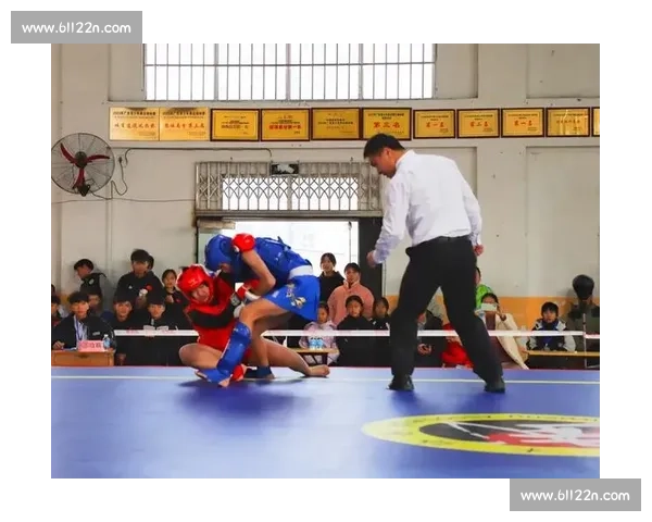 业余散打竞技赛事全记录与运动员风采展示