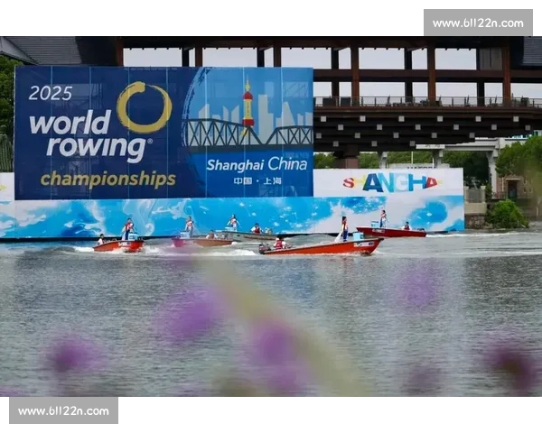 上海游泳比赛精彩纷呈 吸引众多高手角逐 创新赛事带来更多观赛体验 上海游泳比赛精彩纷呈 吸引众多高手角逐 创新赛事带来更多观赛体验